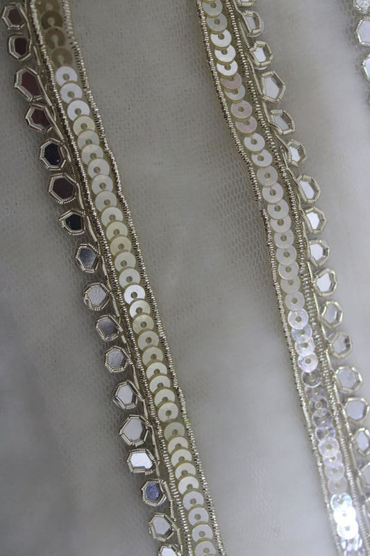 Sparkling Sequins Lace: The Golden Trend for a Glamorous Look ( Roll OF 9 Meter ) - Luxurion World