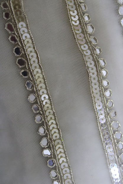 Sparkling Sequins Lace: The Golden Trend for a Glamorous Look ( Roll OF 9 Meter ) - Luxurion World