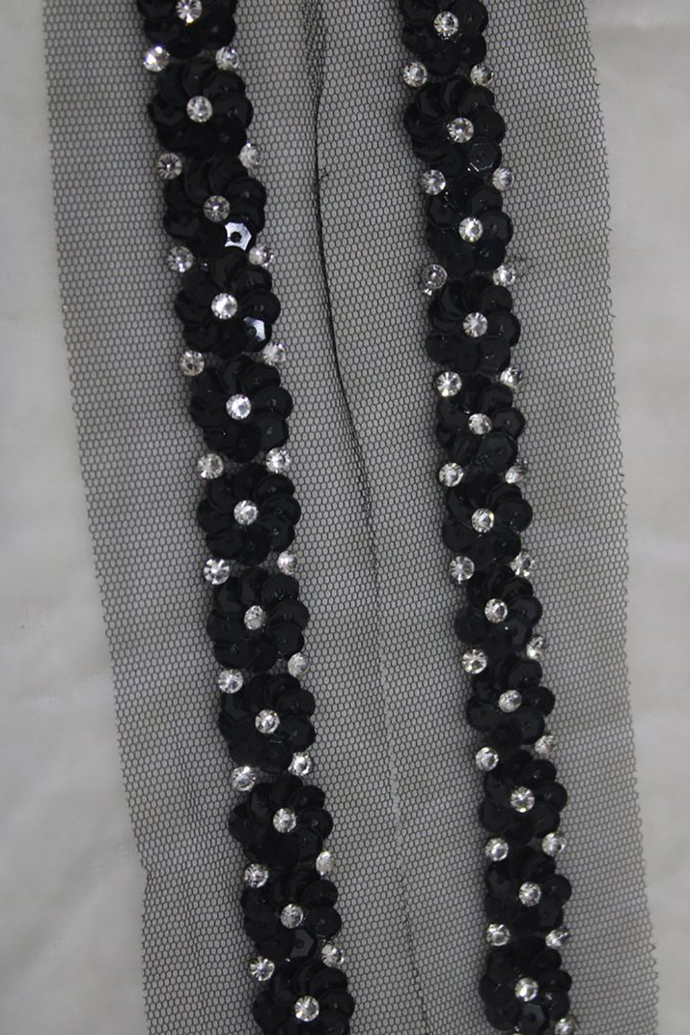 Elegant Black Lace with Exquisite Handwork Embellishments ( Roll OF 9 Meter ) - Luxurion World