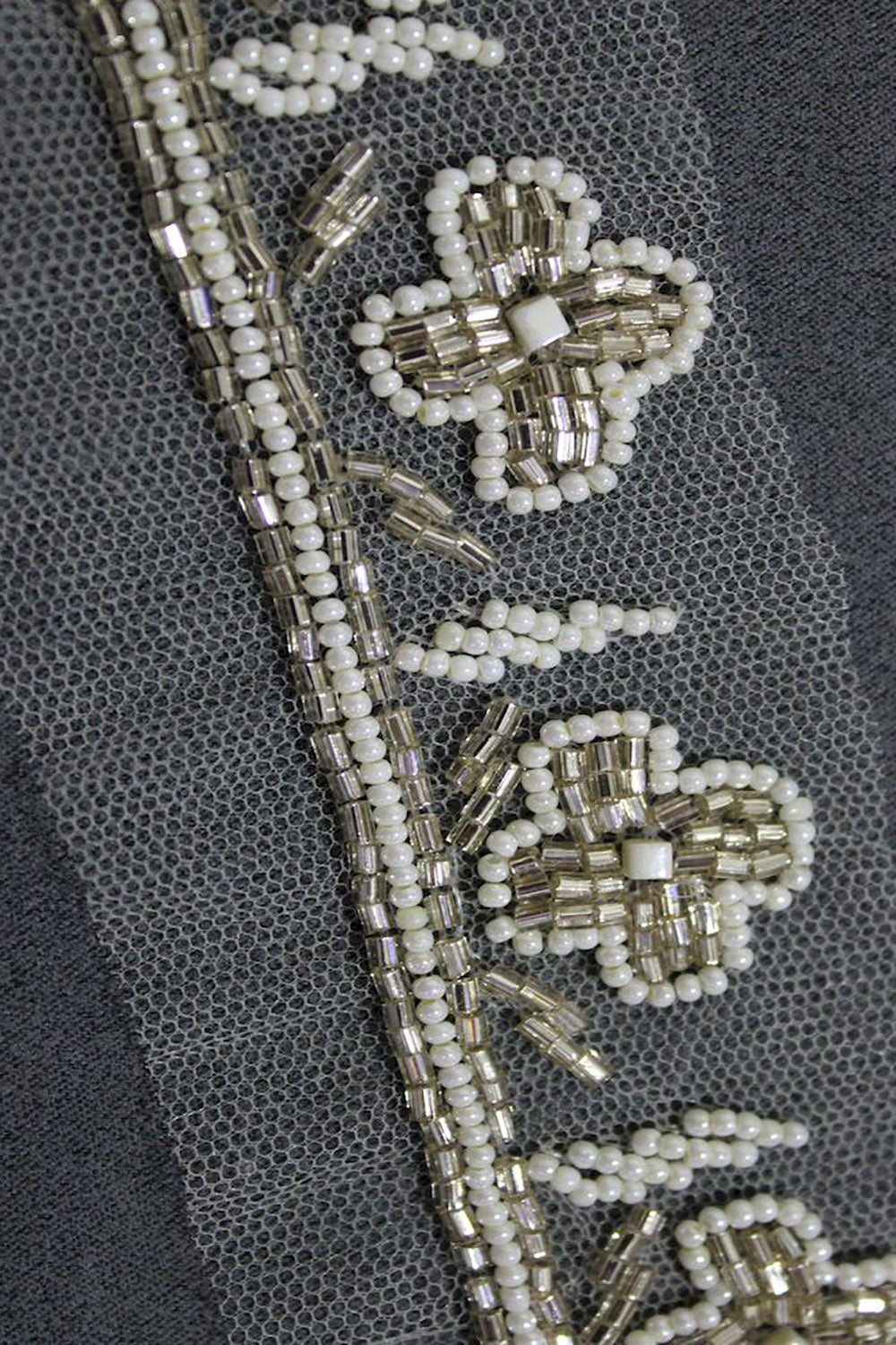 Golden Embellished Handwork Lace ( Roll OF 9 Meter ) - Luxurion World