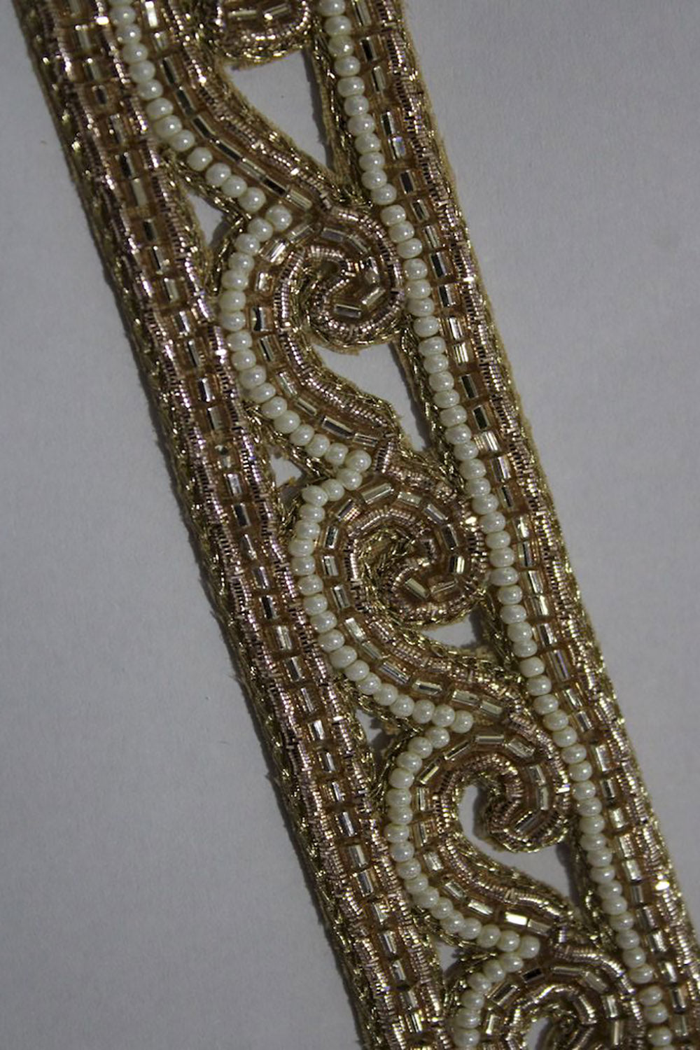 Golden Embellished Handwork Lace ( Roll OF 9 Meter ) - Luxurion World