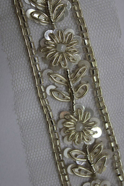 Golden Embellished Handwork Lace ( Roll OF 9 Meter ) - Luxurion World