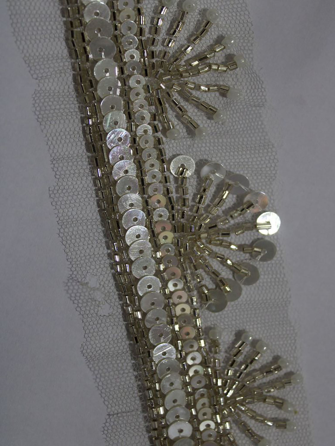 Exquisite Golden Handwork Lace: A Masterpiece of Embellishment ( Roll OF 9 Meter ) - Luxurion World