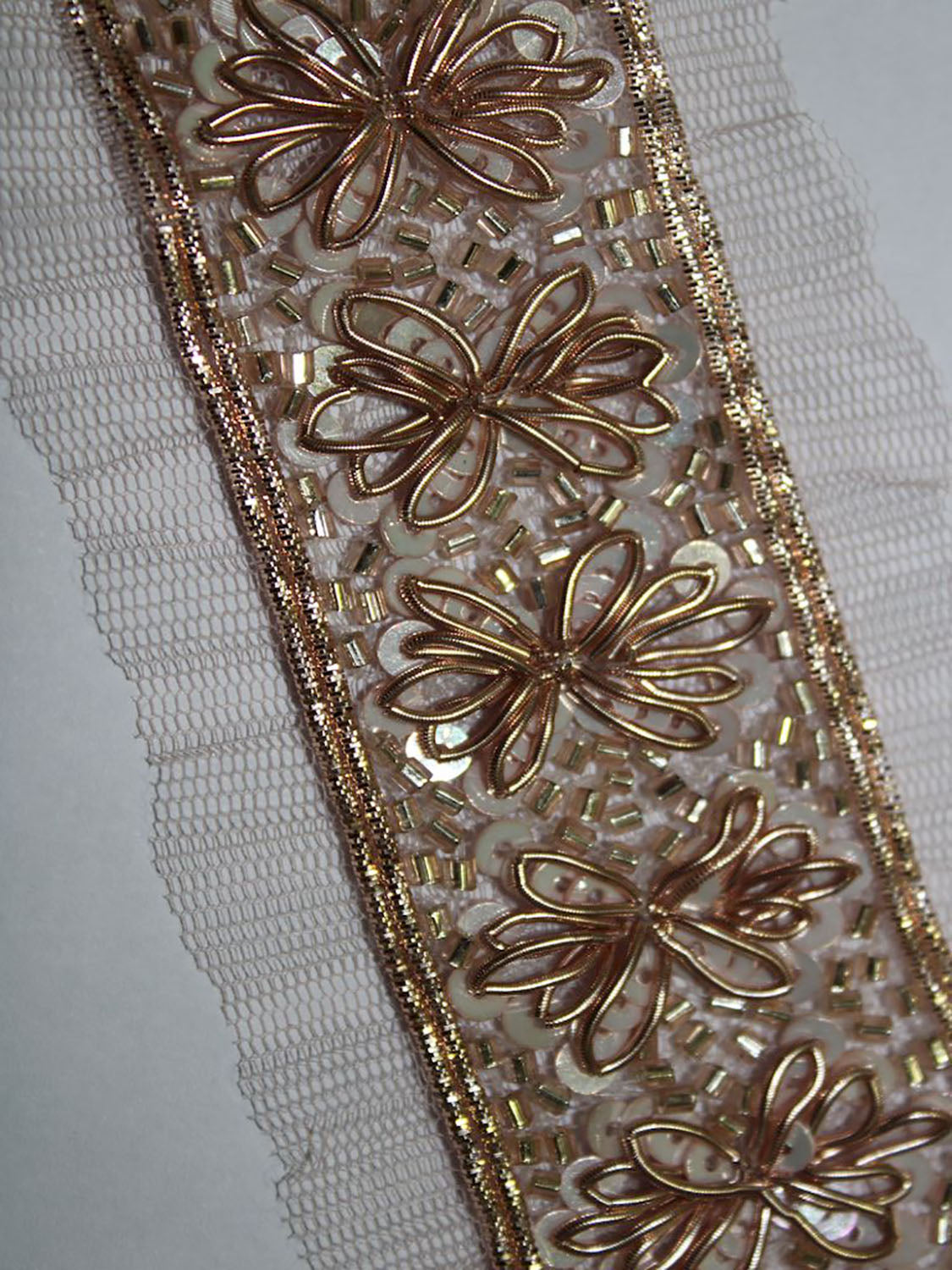 Exquisite Golden Handwork Lace: A Masterpiece of Embellishment ( Roll OF 9 Meter ) - Luxurion World