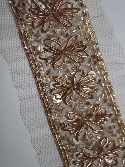 Exquisite Golden Handwork Lace: A Masterpiece of Embellishment ( Roll OF 9 Meter ) - Luxurion World