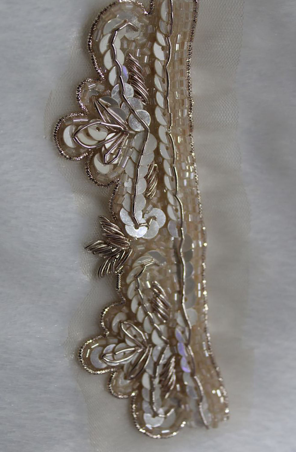 Exquisite Golden Handwork Lace: A Masterpiece of Embellishment ( Roll OF 9 Meter ) - Luxurion World