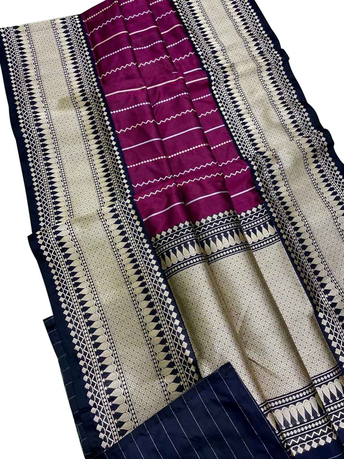 Purple Handloom Banarasi Pure Katan Silk Stripe Design Saree - Luxurion World