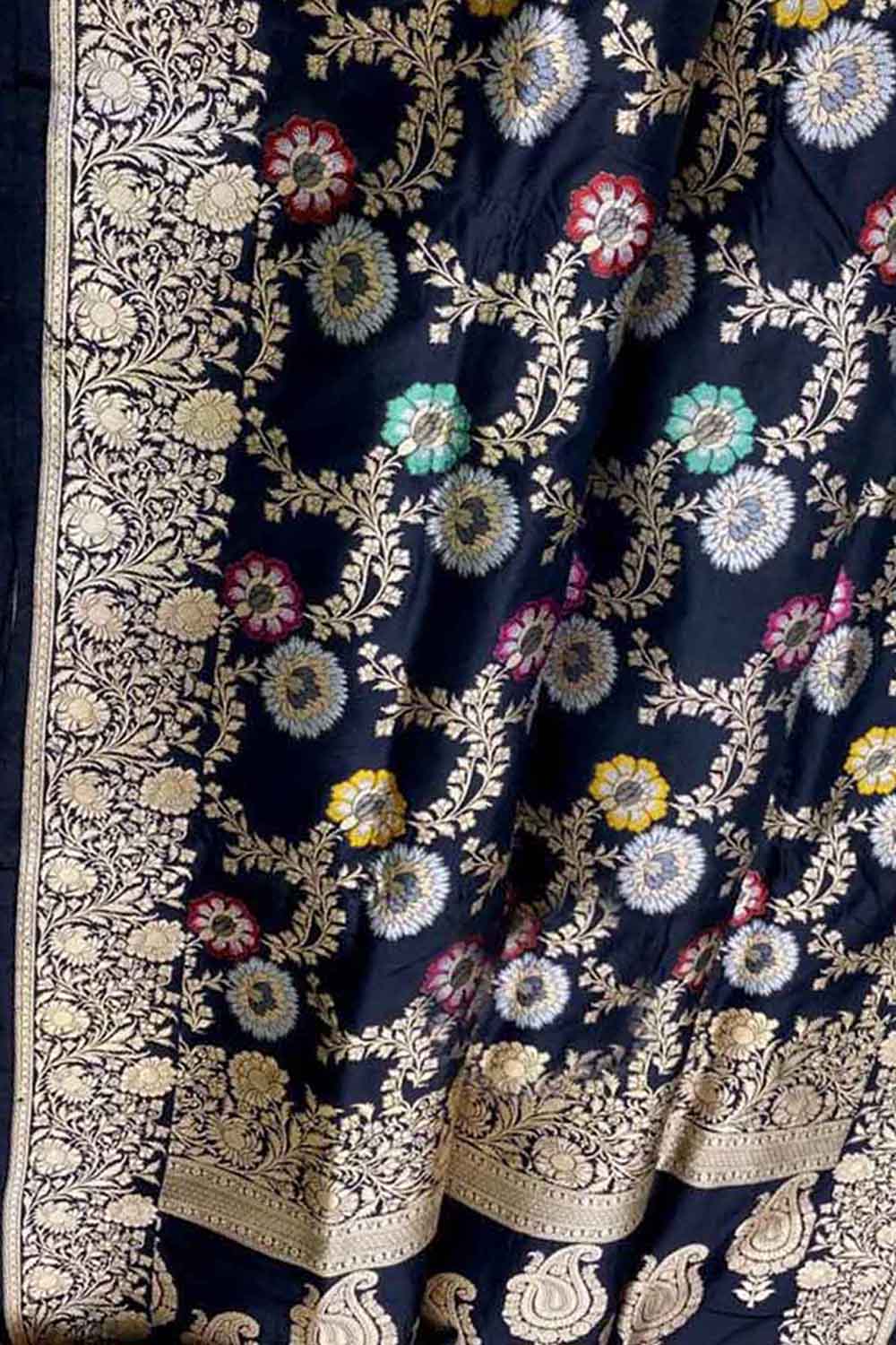 Black Banarasi Handloom Pure Katan Silk Meenakari Saree - Luxurion World