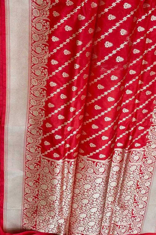 Red Banarasi Handloom Pure Katan Silk Saree - Luxurion World