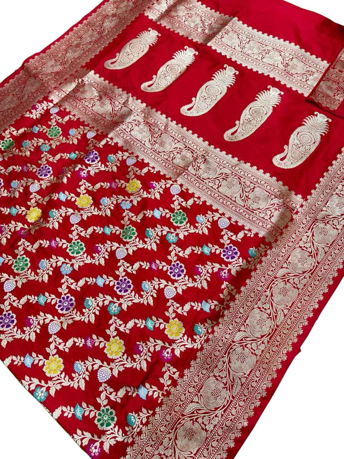 Elegant Red Banarasi Handloom Pure Katan Silk Kadwa Meenakari Saree - Luxurion World