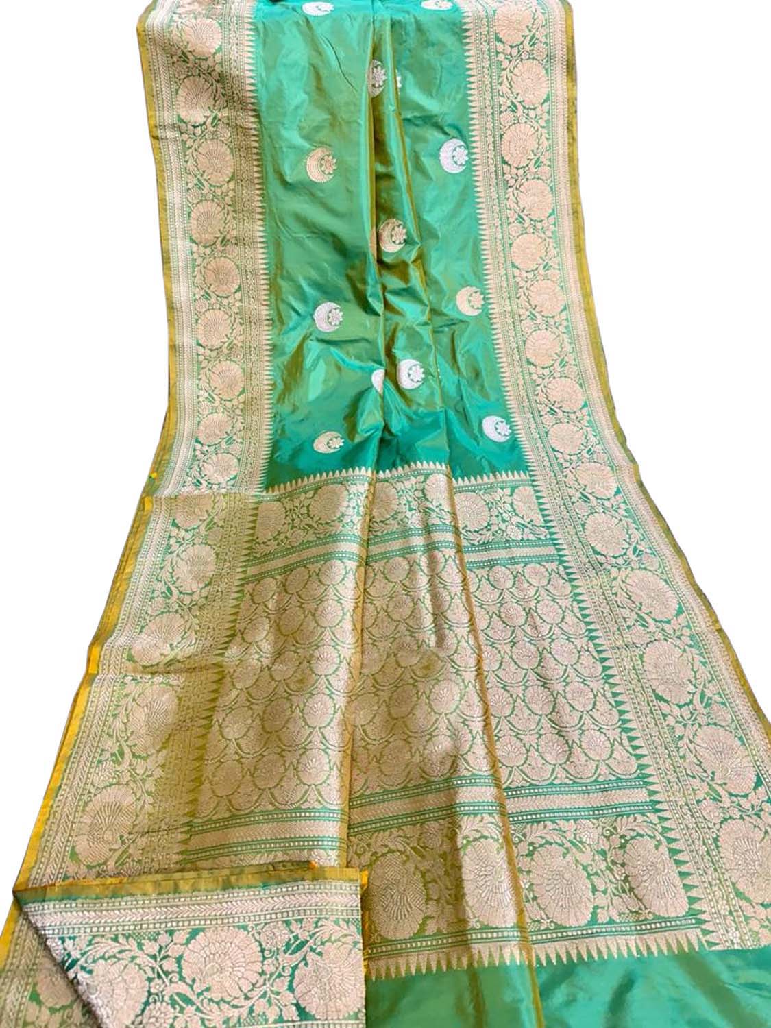 Elegant Green Banarasi Handloom Pure Katan Silk Saree - Luxurion World