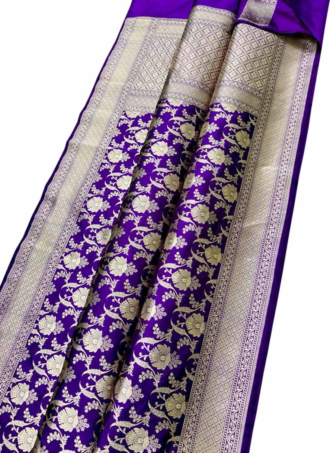 Elegant Purple Banarasi Handloom Pure Katan Silk Saree - Luxurion World