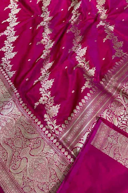 Elegant Pink Banarasi Silk Saree with Diagonal Design - Luxurion World