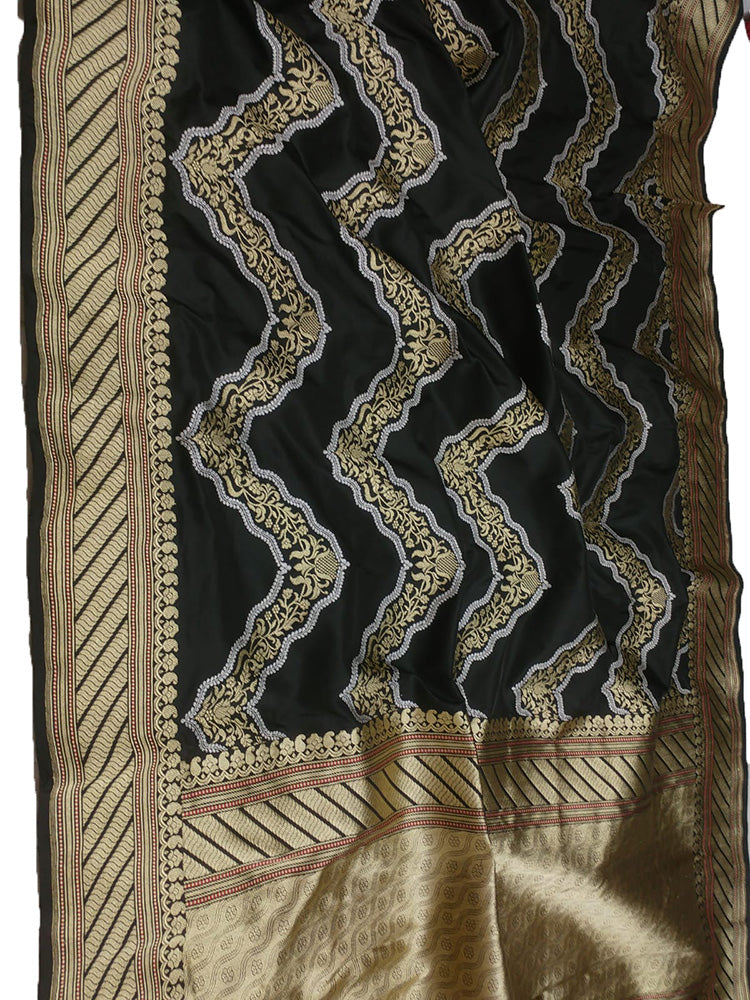 Black Handloom Banarasi Pure Katan Silk Sona Roopa Zig Zag Design Saree - Luxurion World