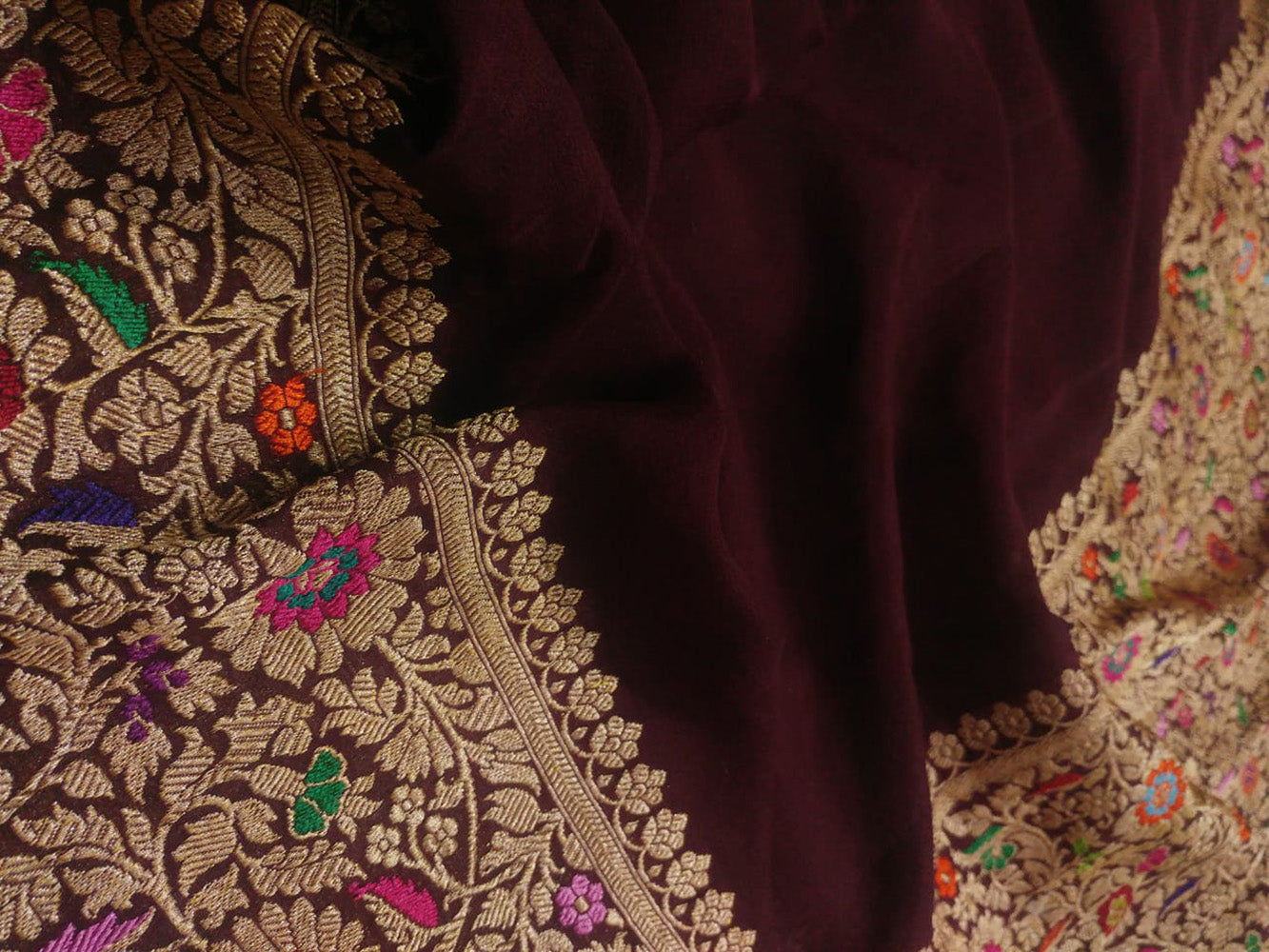 Maroon Handloom Banarasi Pure Georgette Meenakari Saree - Luxurion World
