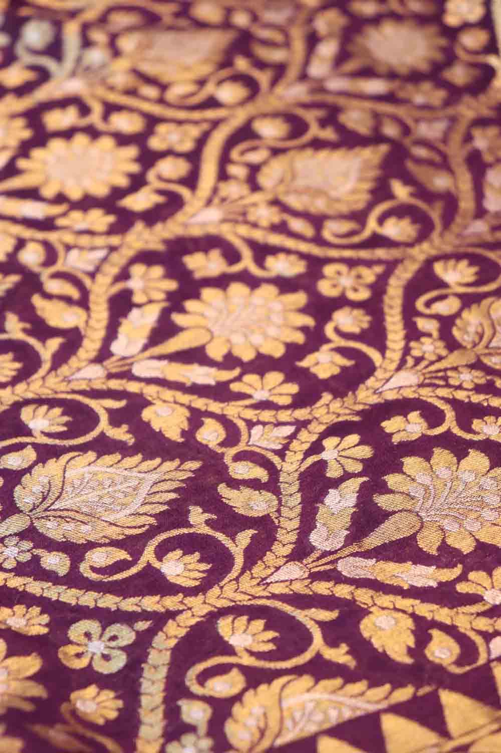 Purple Handloom Banarasi Pure Georgette Sona Roopa Saree - Luxurion World