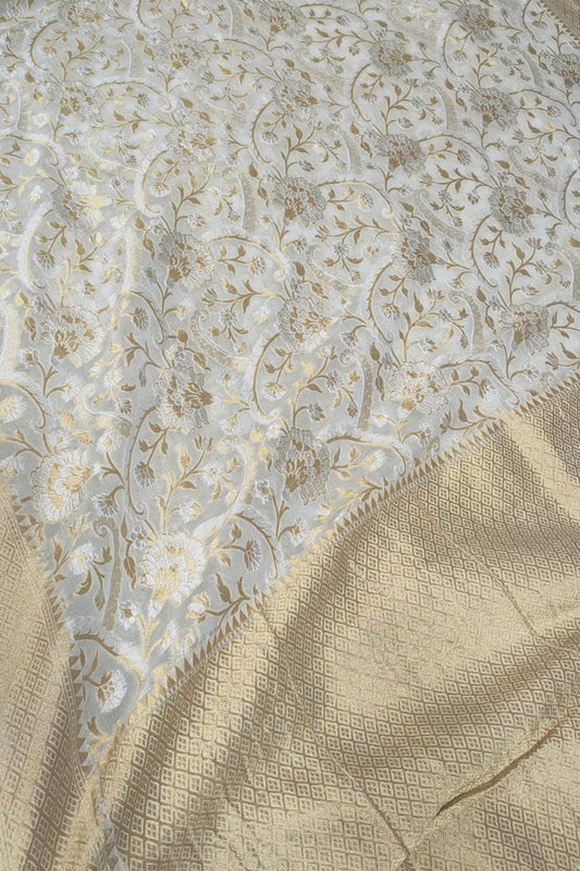 Dazzling Dyeable Banarasi Handloom Georgette Saree: Pure Elegance - Luxurion World