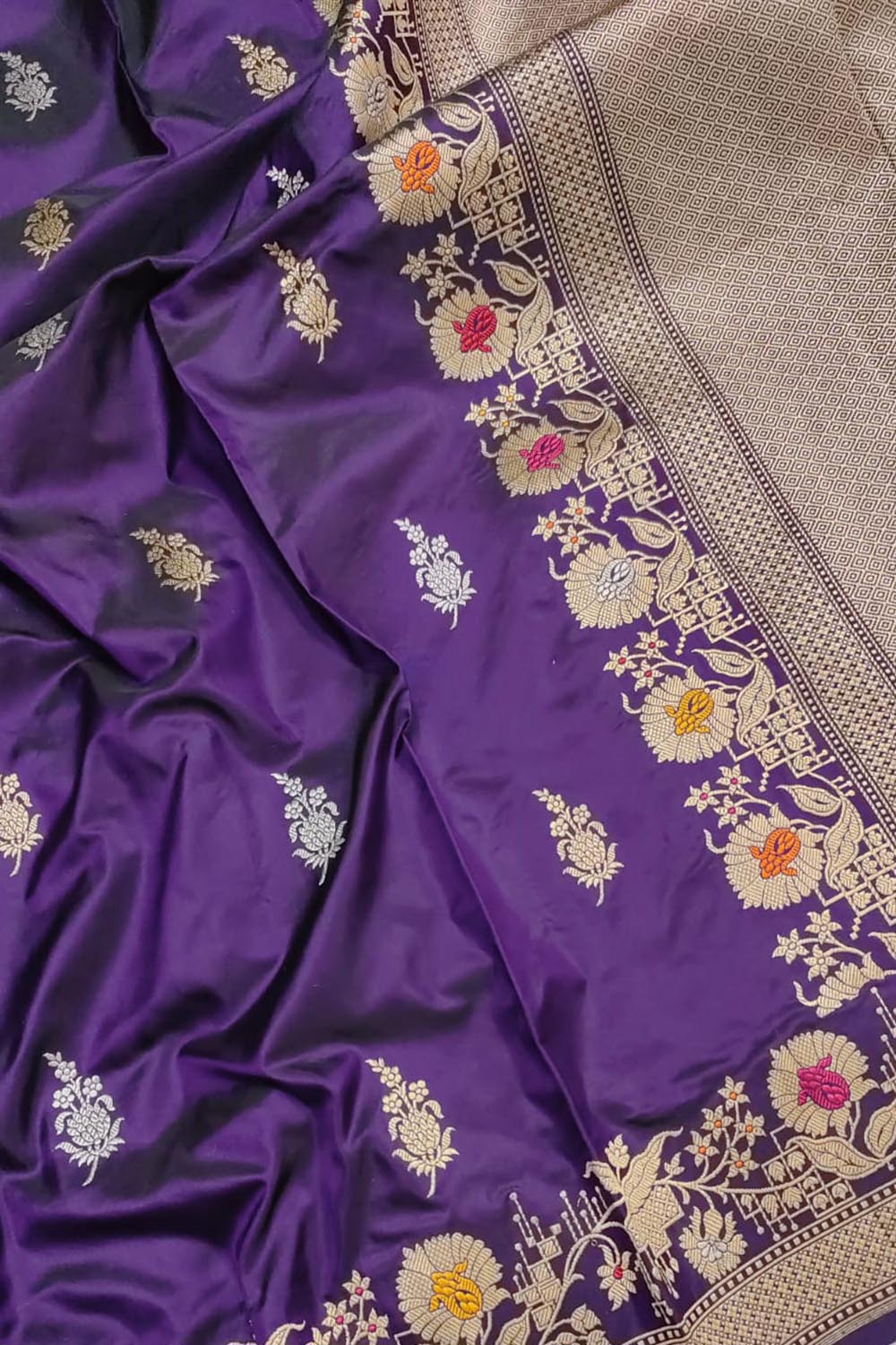 Purple Banarasi Handloom Pure Katan Silk Kadwa Meenakari Saree - Luxurion World