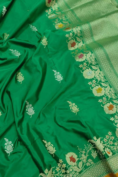 Green Banarasi Handloom Pure Katan Silk Kadwa Meenakari Saree - Luxurion World