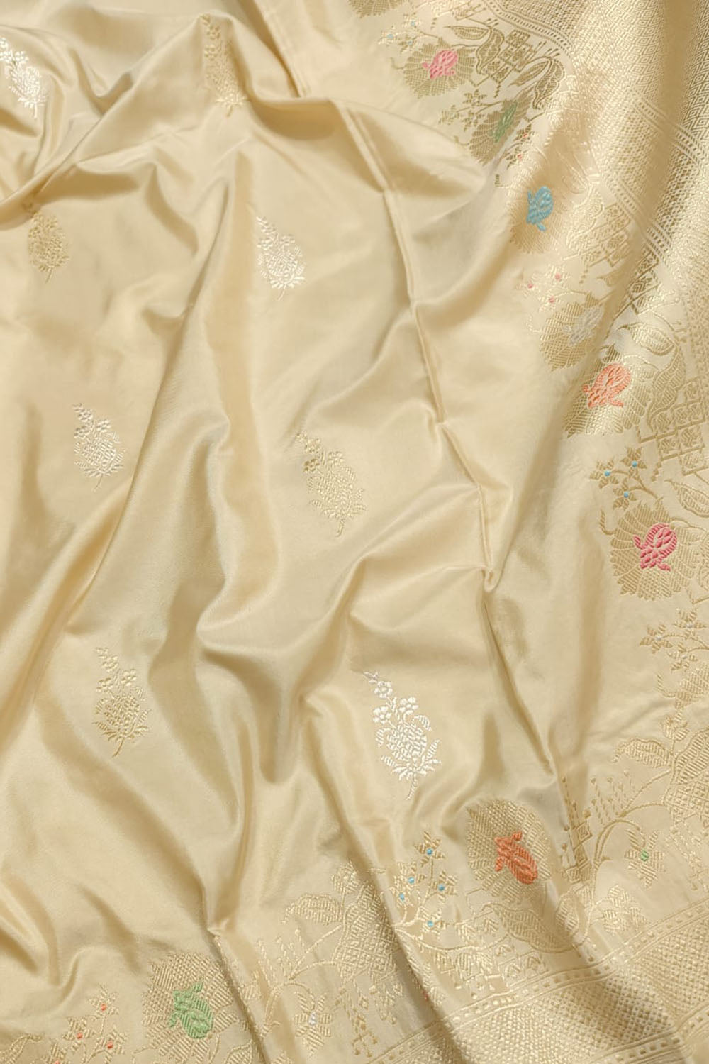 Pastel Banarasi Handloom Pure Katan Silk Kadwa Meenakari Saree - Luxurion World