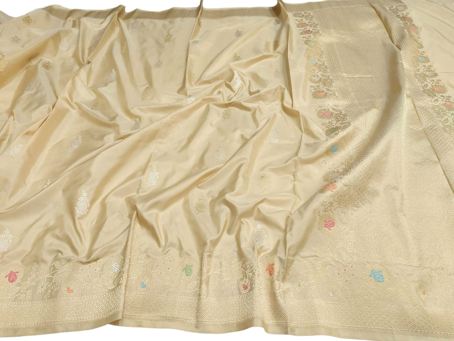 Pastel Banarasi Handloom Pure Katan Silk Kadwa Meenakari Saree - Luxurion World