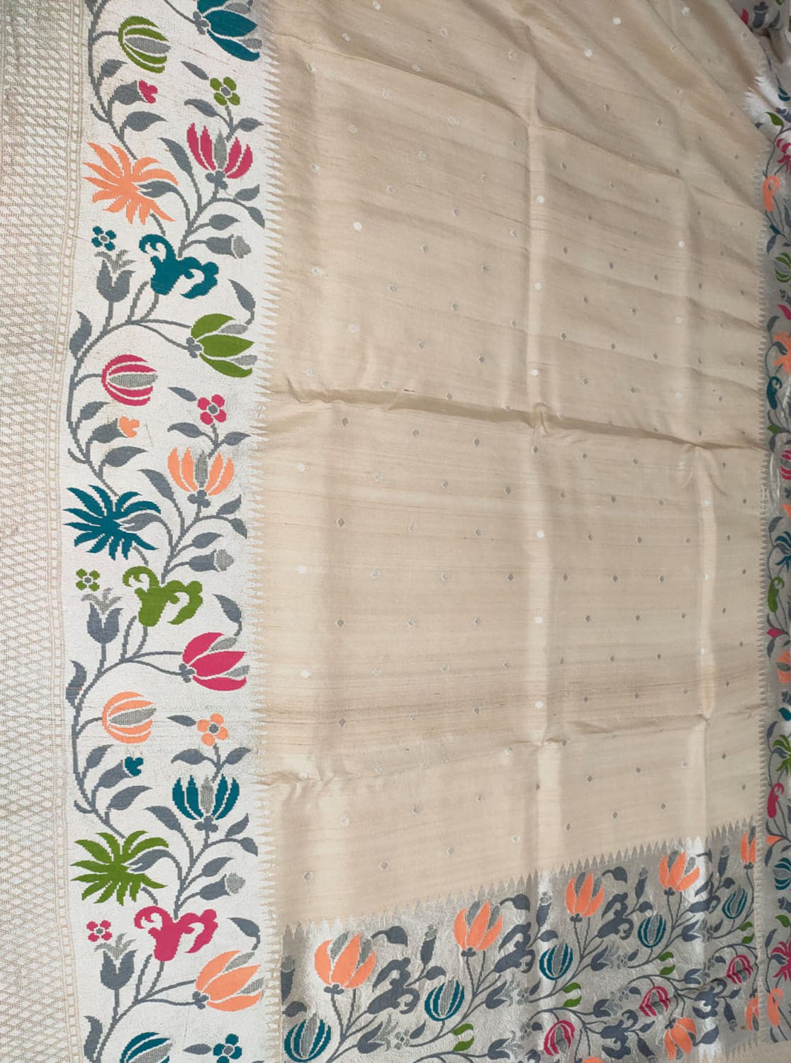 Dyeable Banarasi Handloom Pure Tussar Georgette Meenakari Saree - Luxurion World