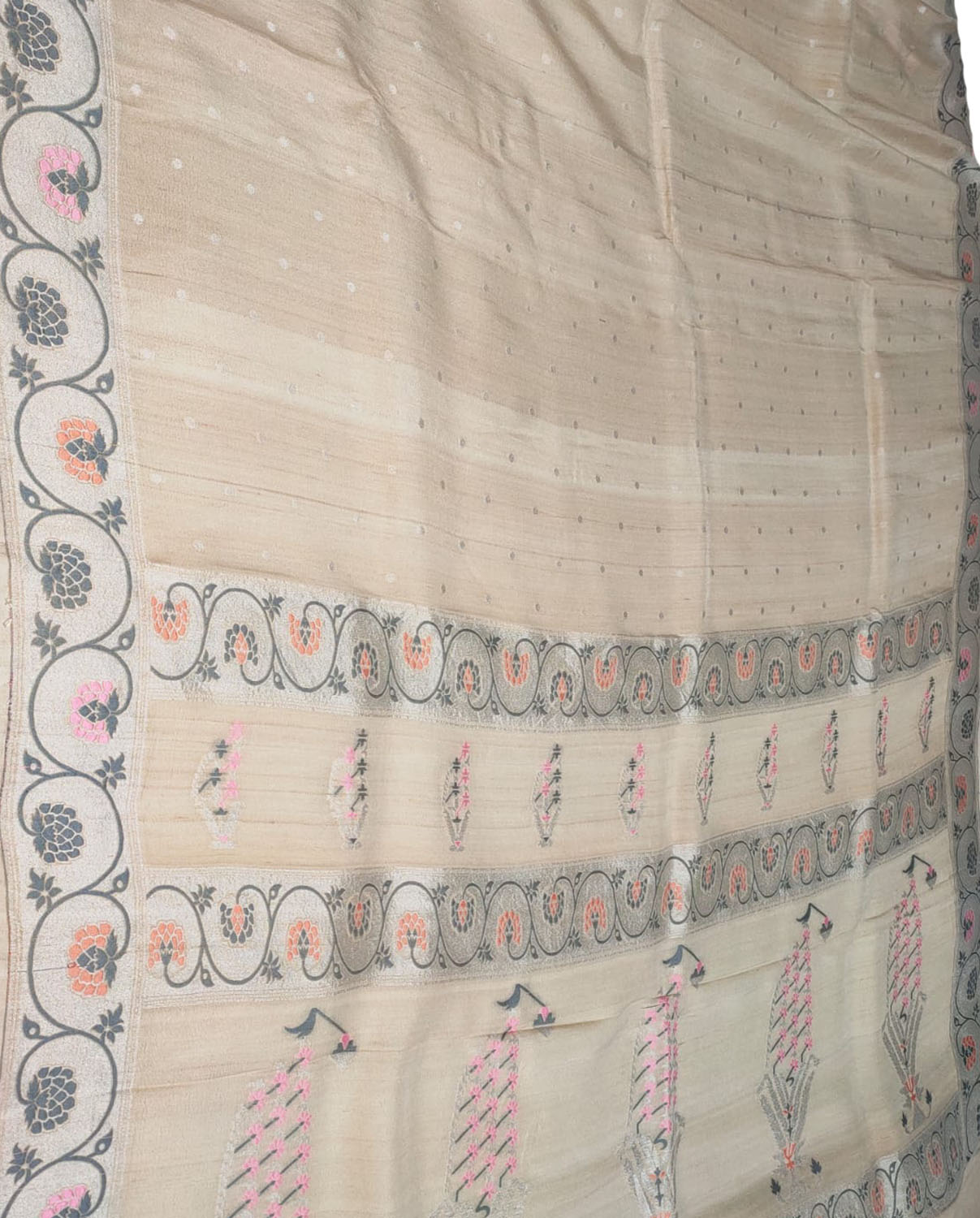 Dyeable Banarasi Handloom Pure Tussar Georgette Saree - Luxurion World