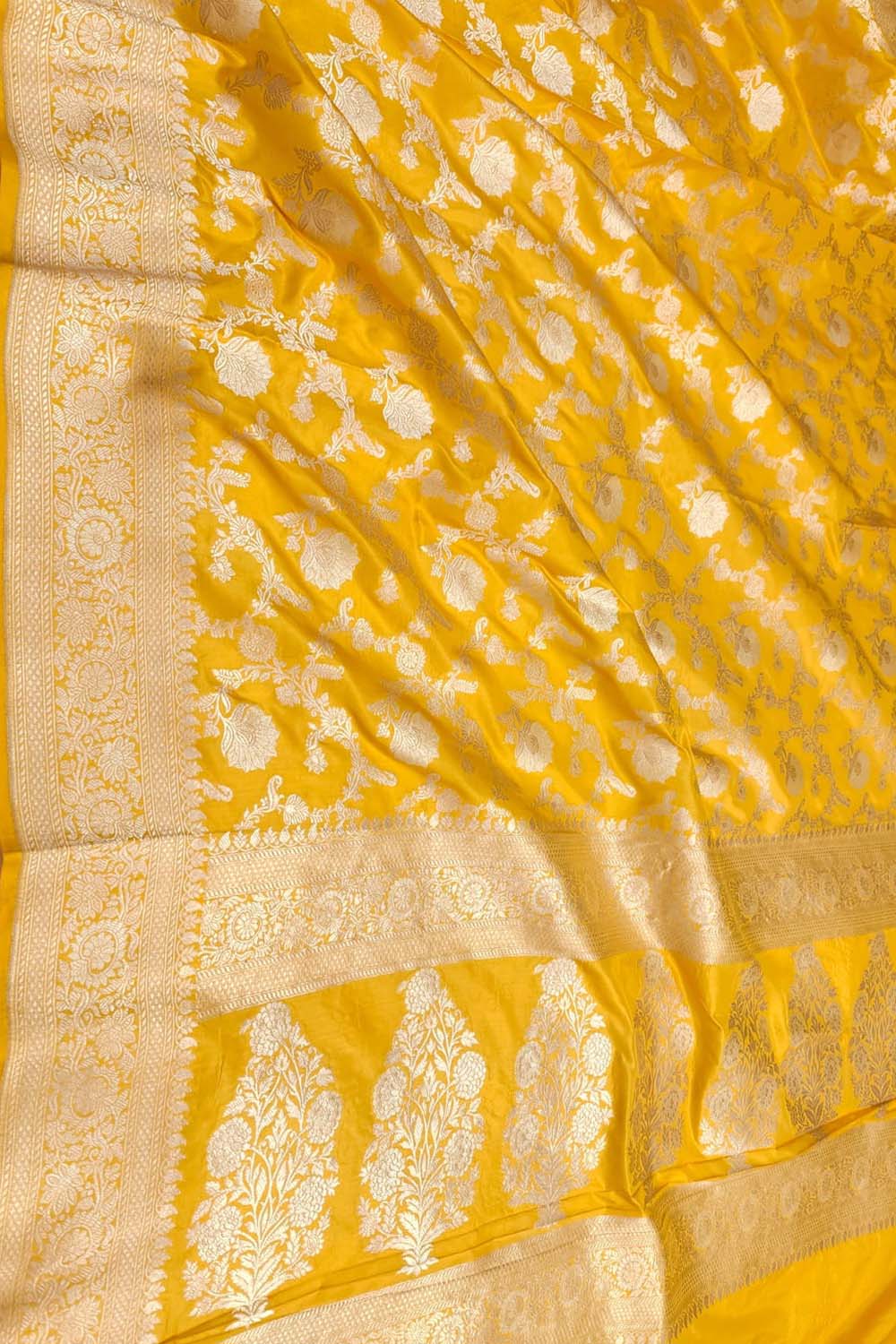 Yellow Banarasi Handloom Pure Katan Silk Saree - Luxurion World