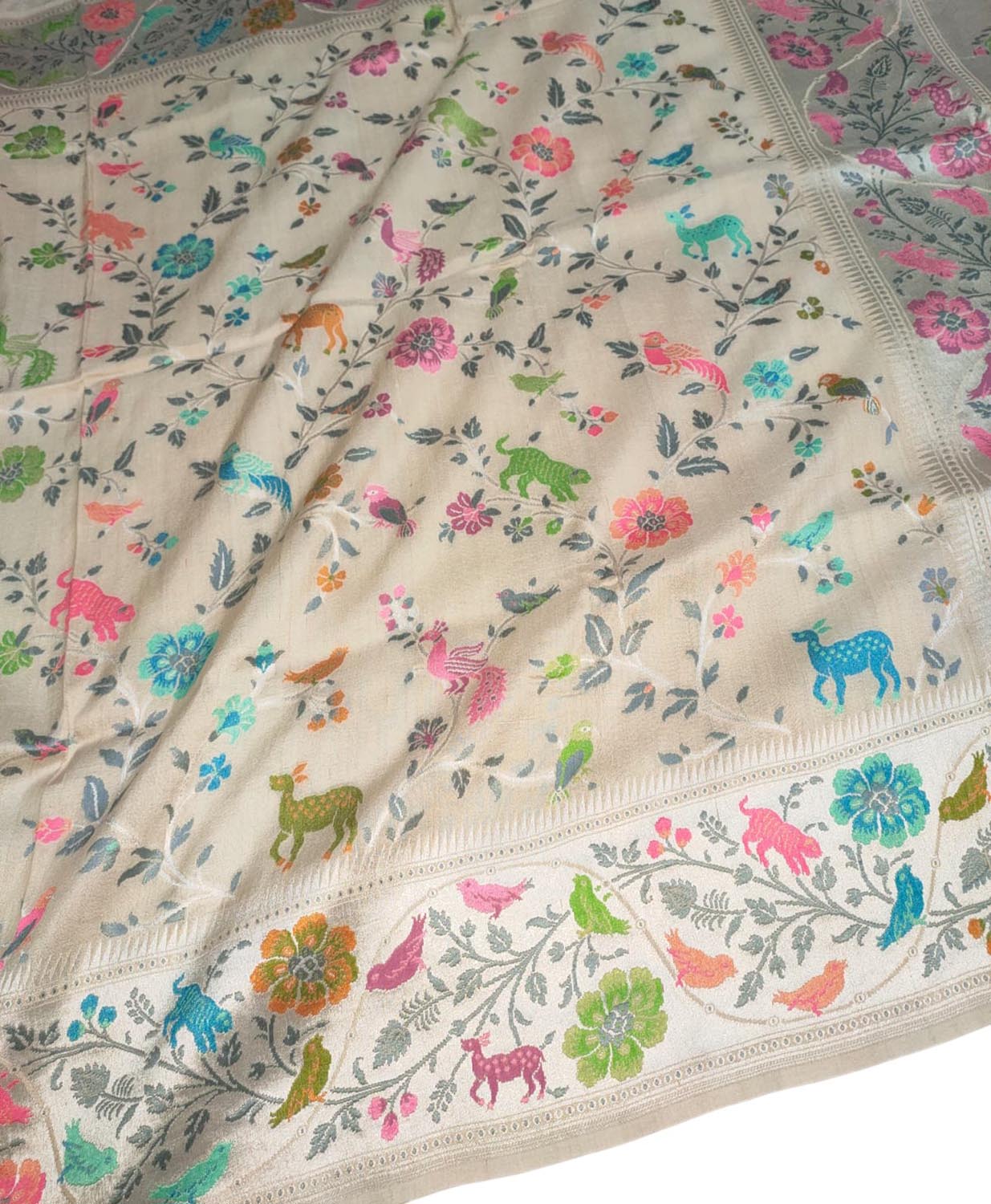 Dyeable Handloom Banarasi Tussar Silk Meenakari Saree - Luxurion World