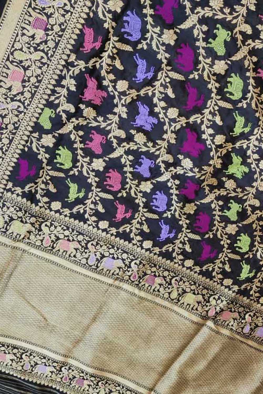 Black Banarasi Handloom Pure Katan Silk Shikargah Design Saree - Luxurion World