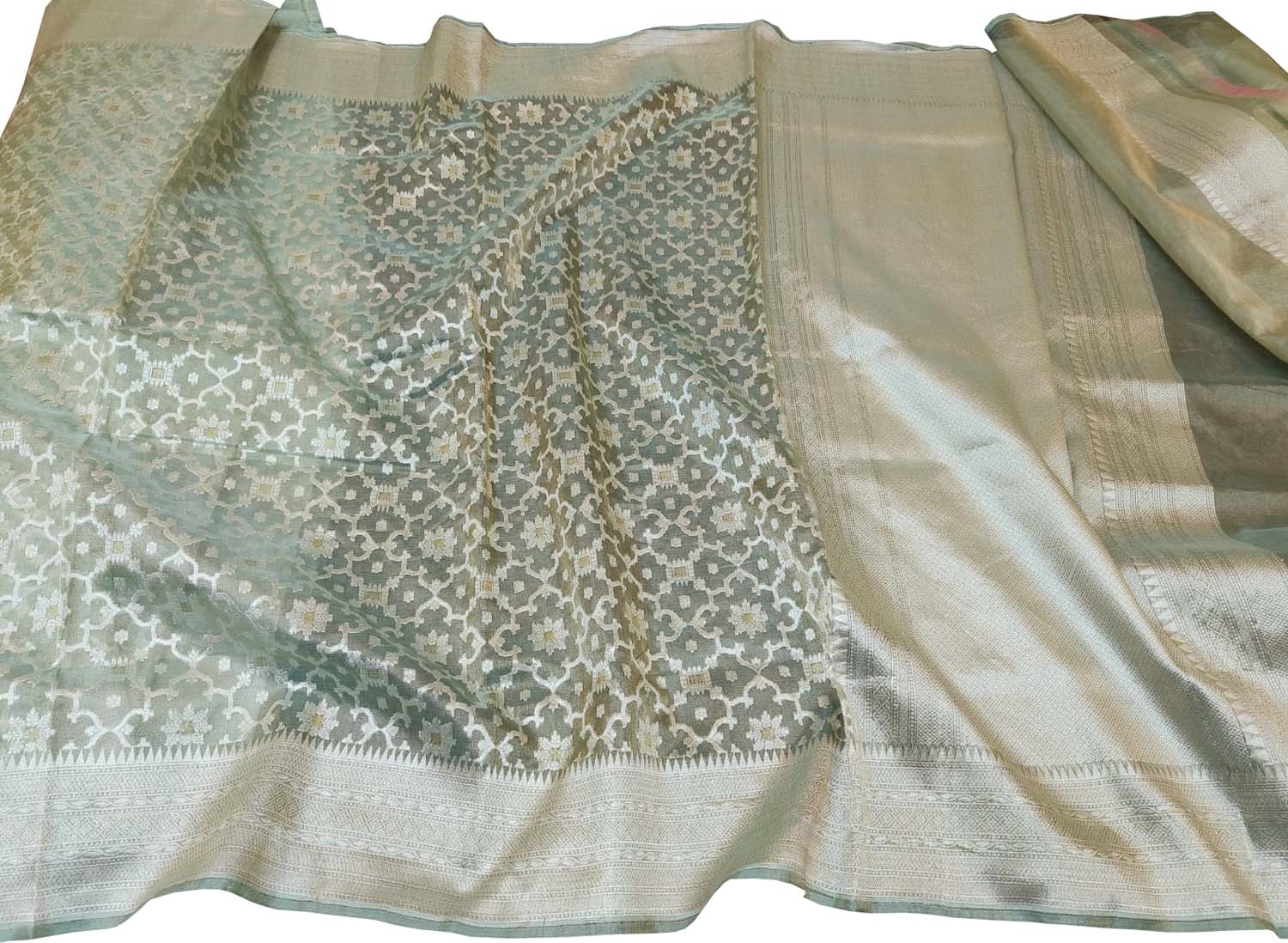 Green Banarasi Handloom Tissue Silk Saree - Luxurion World