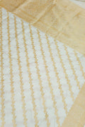 Off White Banarasi Handloom Pure Katan Silk Kadwa Weaved Stripes Design Saree - Luxurion World