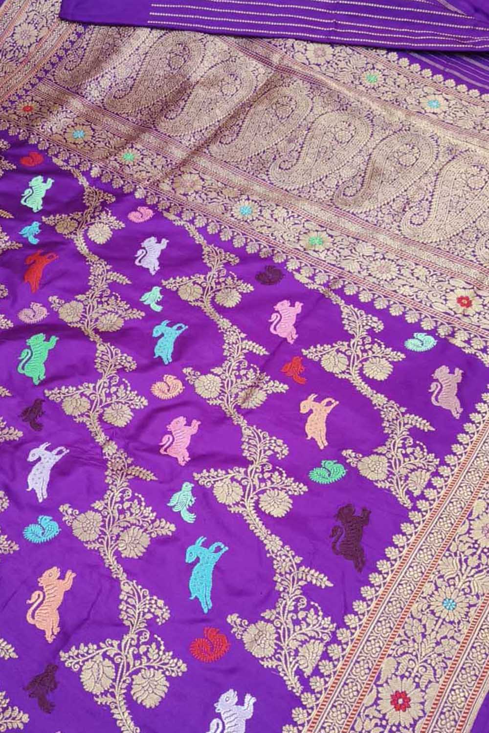 Purple Banarasi Handloom Pure Katan Silk Kadwa Weaved Shikargah Design Saree - Luxurion World