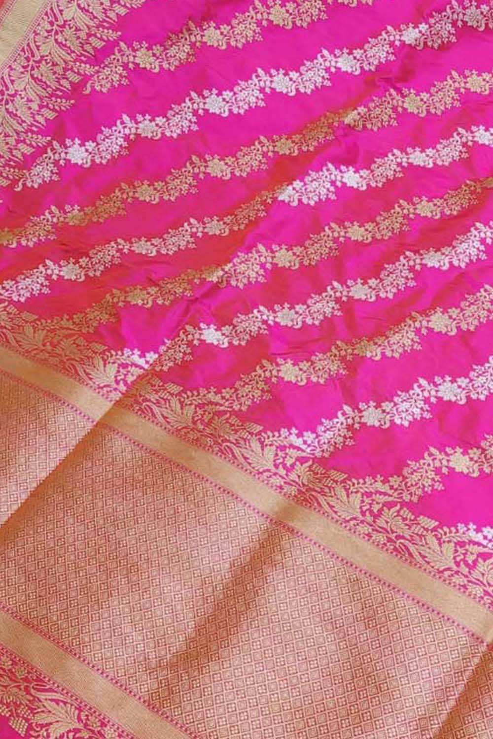 Elegant Pink Banarasi Handloom Pure Katan Silk Saree: A Timeless Classic - Luxurion World