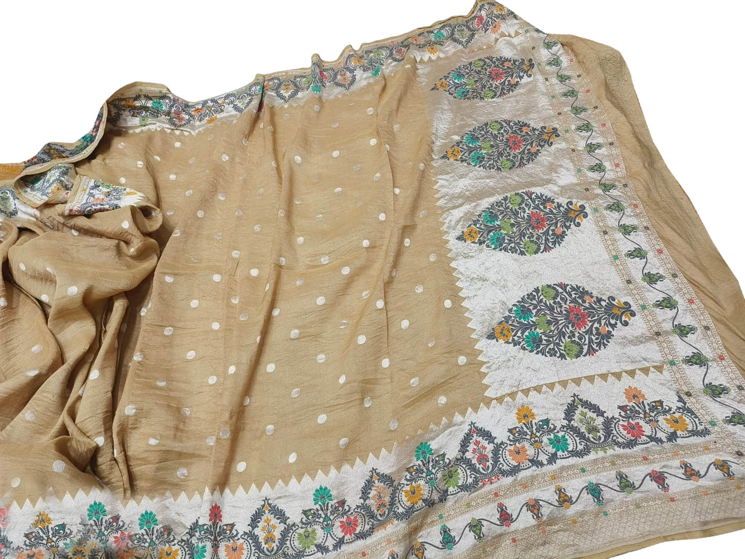 Pastel Banarasi Handloom Pure Tussar Georgette Meenakari Saree: Elegant and Exquisite Ethnic Attire - Luxurion World