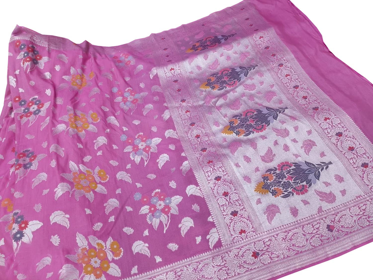 Elegant Pink Banarasi Tussar Georgette Saree - Luxurion World