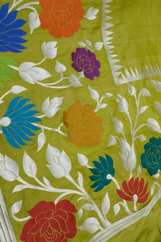 Exquisite Green Banarasi Tussar Georgette Saree - Luxurion World