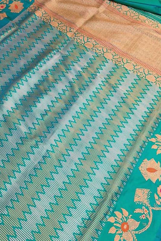 Blue Banarasi Pure Katan Silk Handloom Zig Zag Line Saree - Luxurion World