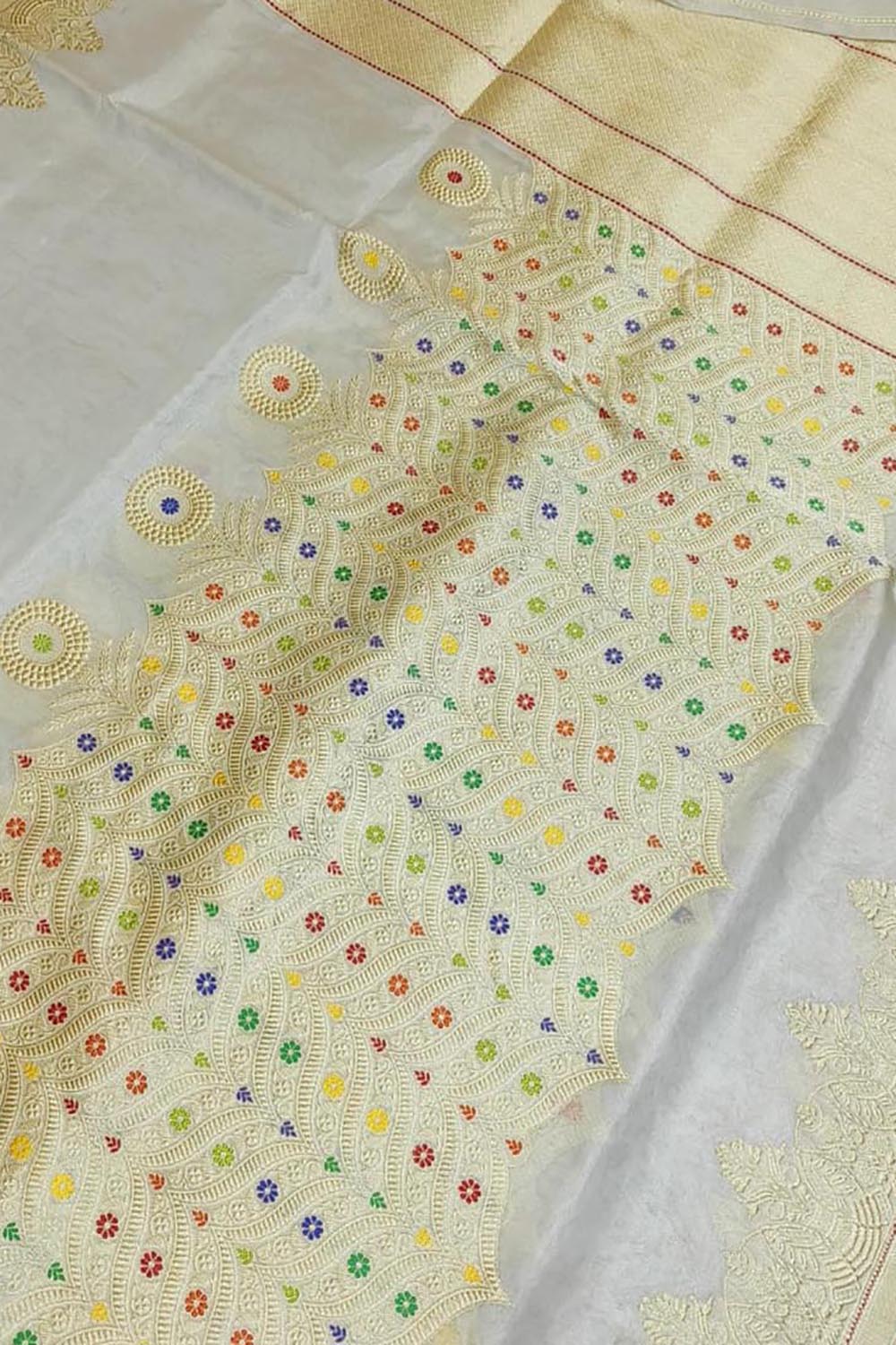 Off White Banarasi Pure Katan Silk Handloom Meenakari Saree - Luxurion World