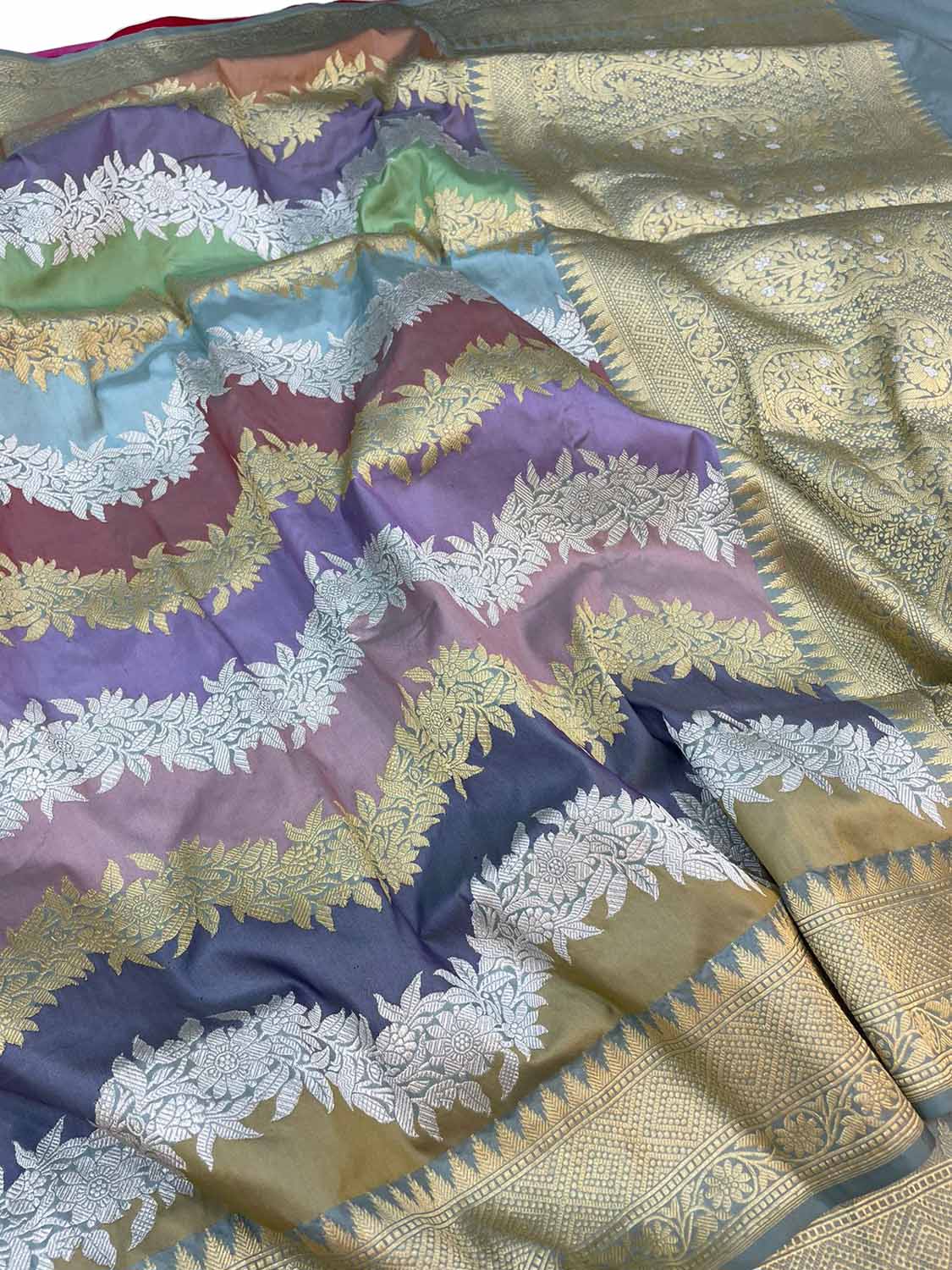 Exquisite Multicolor Banarasi Handloom Rangkat Pure Katan Silk Saree - Luxurion World