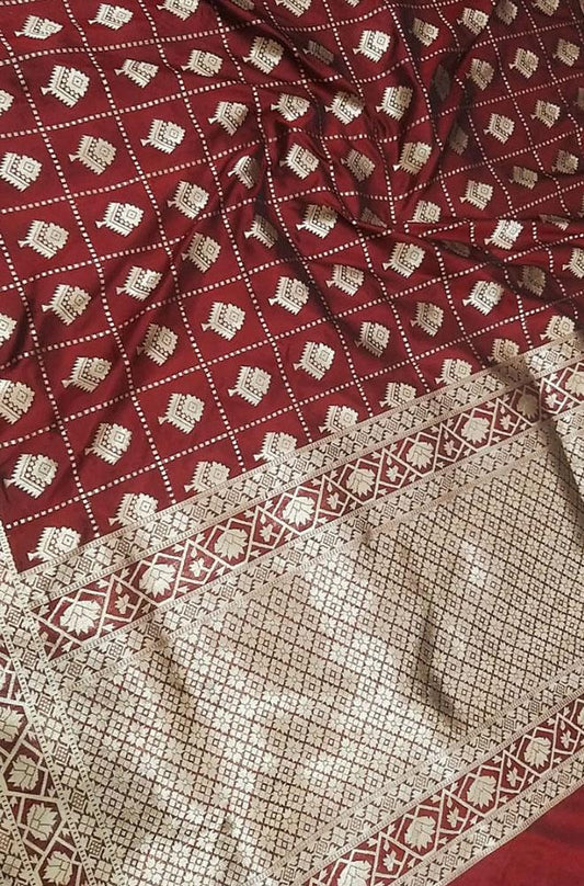 Maroon Handloom Banarasi Soft Katan Silk Opara Fully Kariyal Weaved Saree - Luxurion World