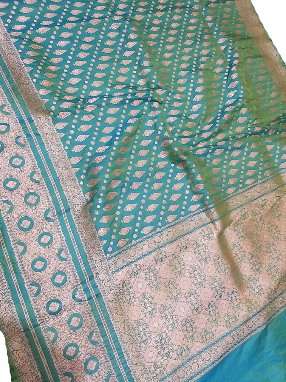 Blue Handloom Banarasi Soft Katan Silk Opara Fully Kariyal Weaved Saree
