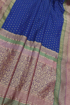 Elegant Blue Banarasi Silk Saree: Timeless Beauty - Luxurion World