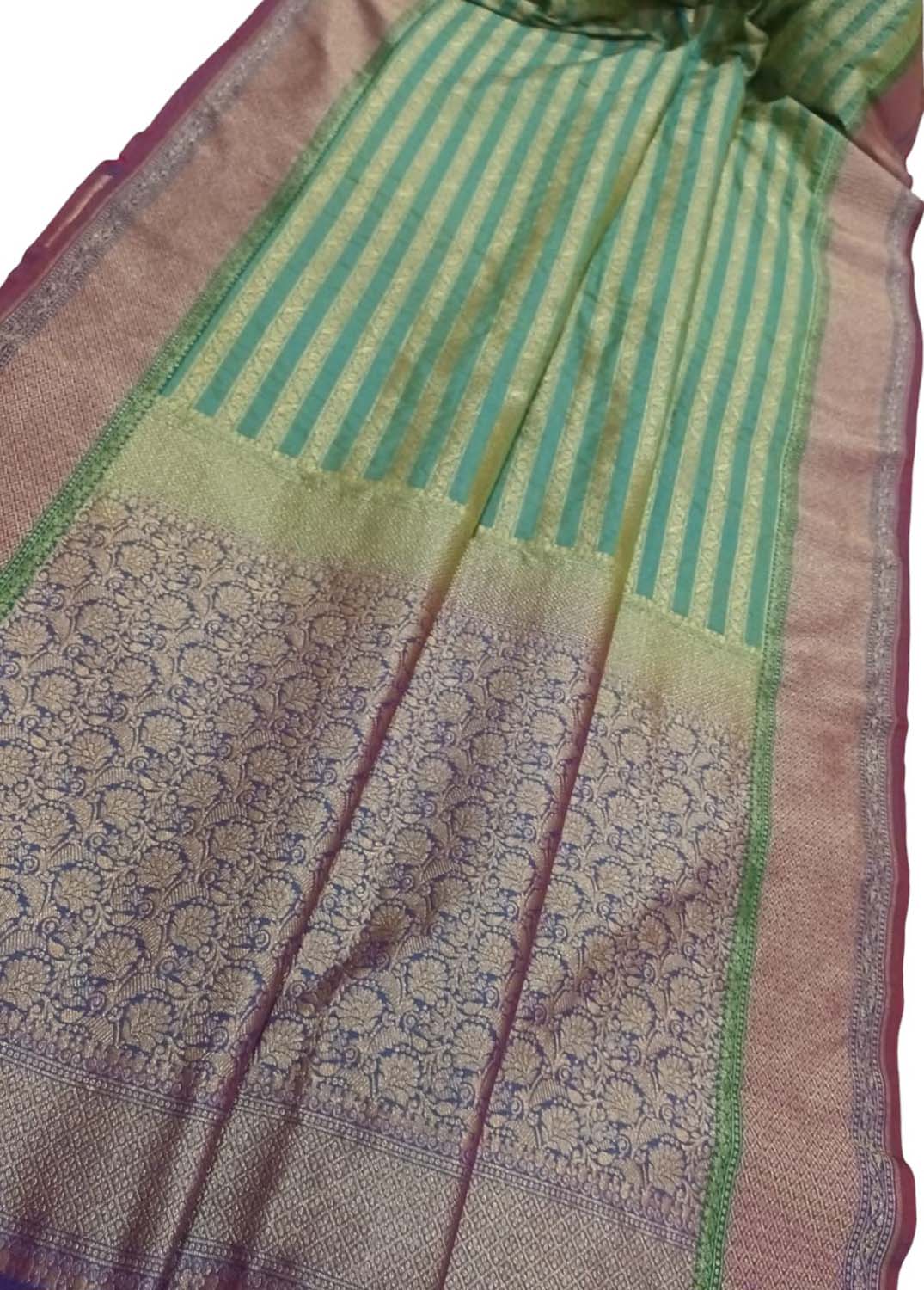 Enchanting Green Banarasi Silk Saree: A Timeless Elegance - Luxurion World