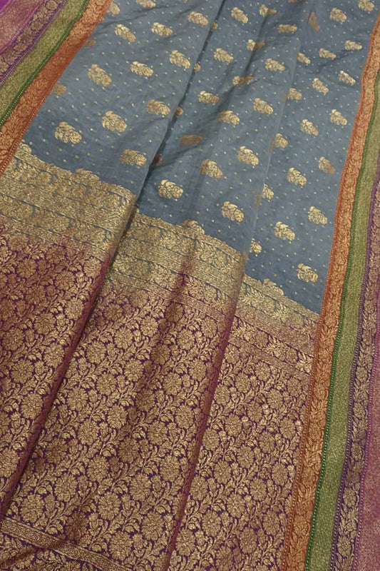 Elegant Grey Banarasi Silk Saree: Timeless Beauty - Luxurion World
