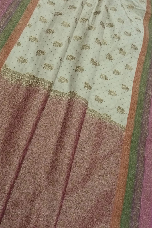 Elegant Off White Banarasi Silk Saree: A Timeless Classic - Luxurion World