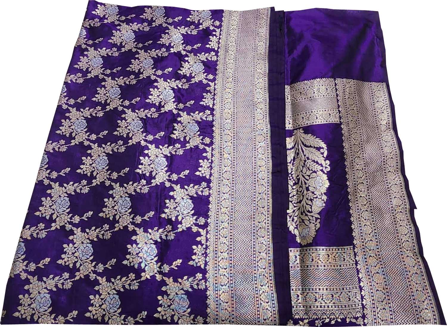 Purple Banarasi Handloom Pure Katan Silk Saree - Luxurion World