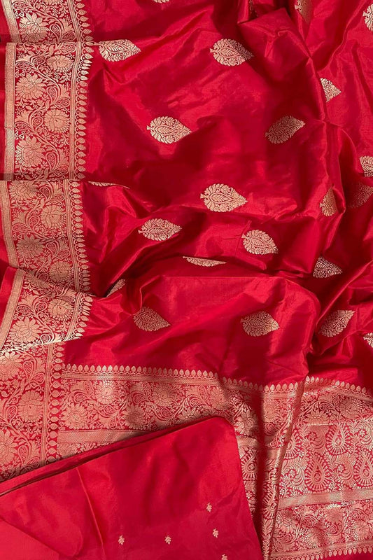 Elegant Red Banarasi Silk Saree: Timeless Beauty in Pure Katan - Luxurion World