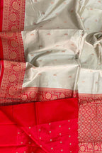 Elegant Off White Banarasi Silk Saree: A Timeless Classic - Luxurion World