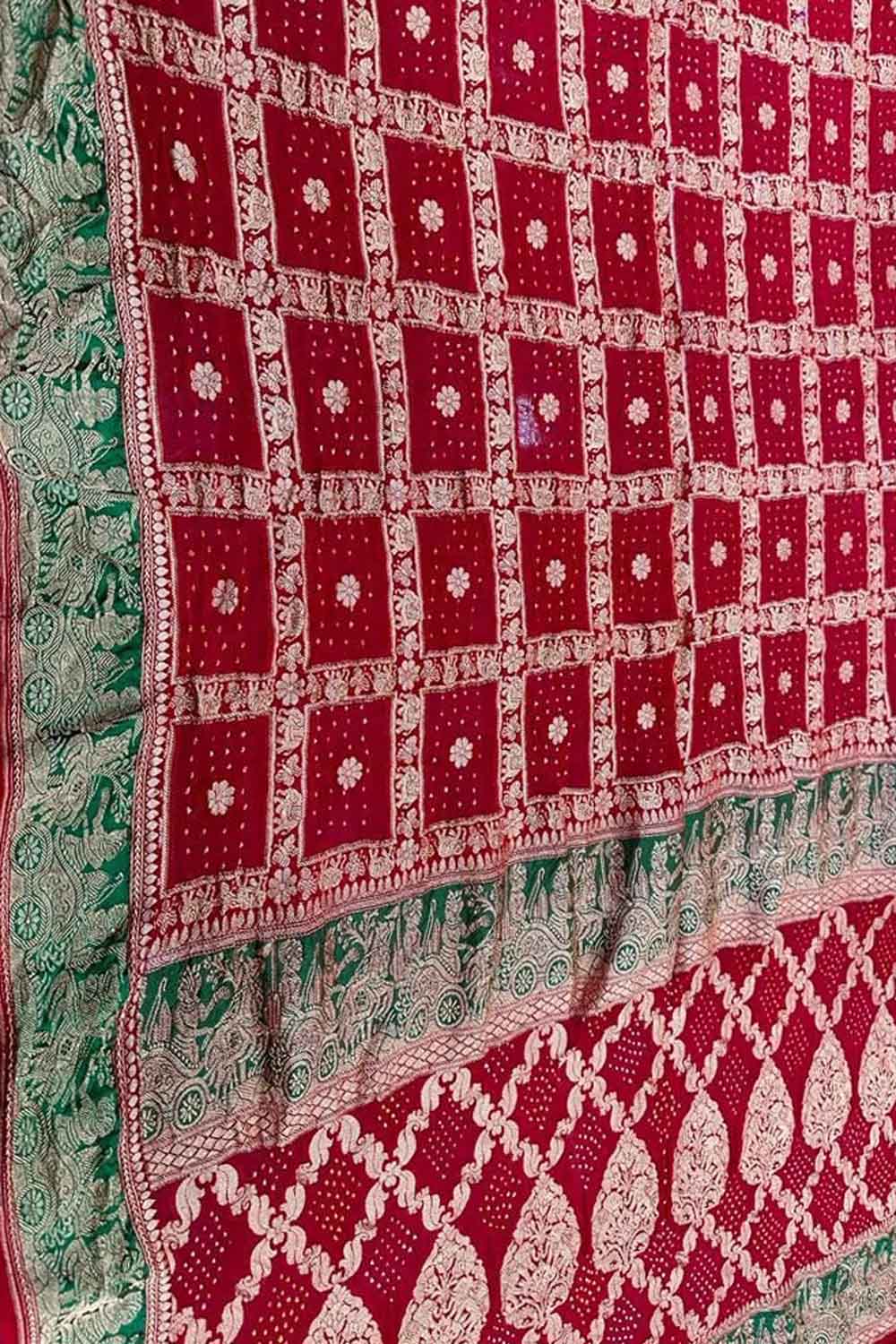 Pure Elegance: Red Banarasi Bandhani Georgette Saree - A Stunning Masterpiece - Luxurion World